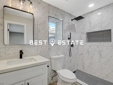 Manford Dr, Las Vegas, NV 89104