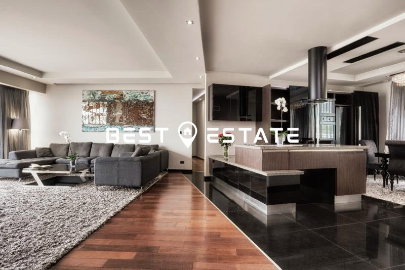 Luxurious living with panoramic views